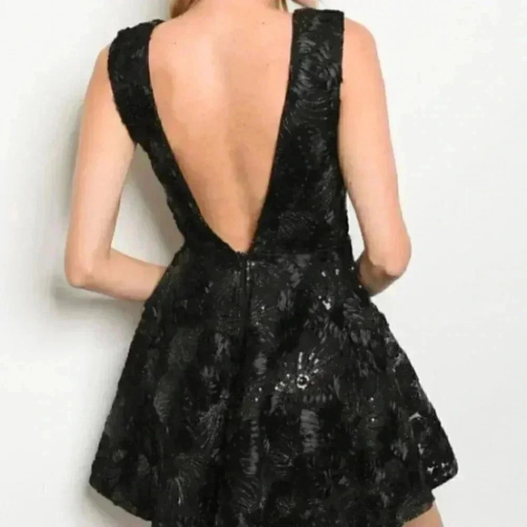 womens Black mesh embroidered sequin Holiday Party Black Mini Dress - Picture 3 of 4